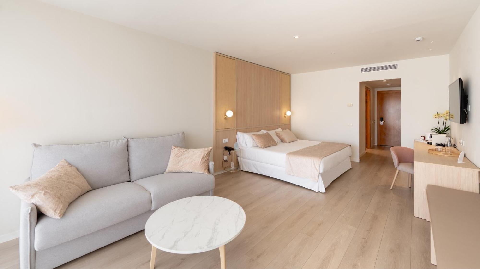 Hotel Rh Ifach 4*