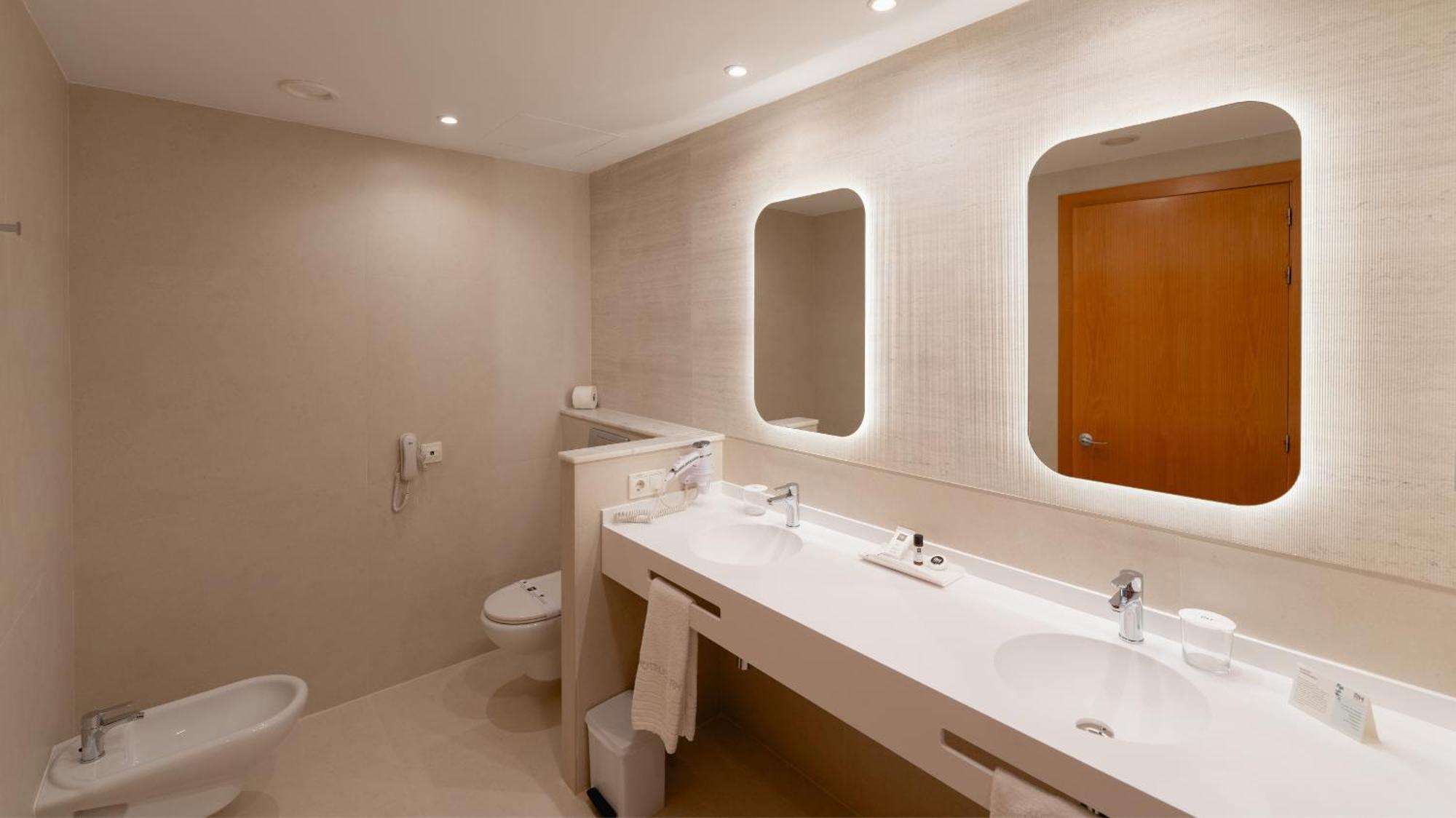 Rh Ifach Hotel 4*
