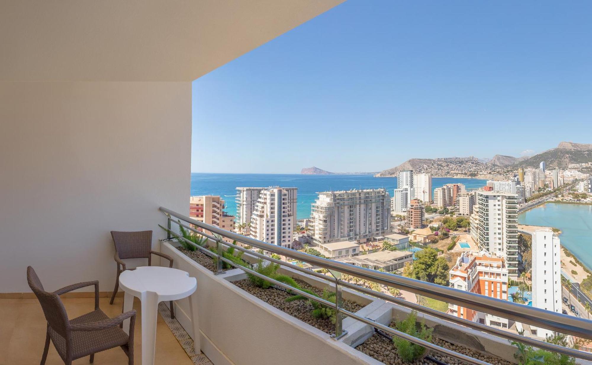 Rh Ifach Hotel